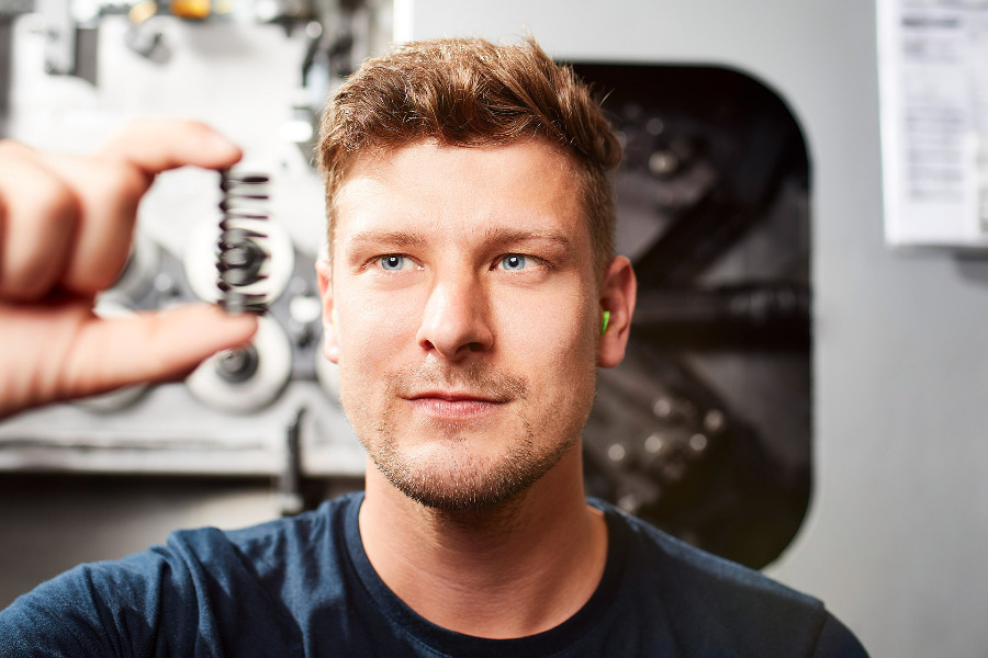 Präzision leben – Qualität liefern Qualität durch Präzision