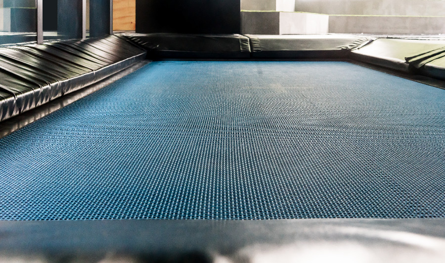 Starke Zugfedern für professionelle Trampoline Starke Zugfedern für professionelle Trampoline